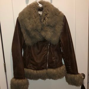 🤎🩶🖤Faux Leather and Faux Fur Jacket🖤🩶🤎